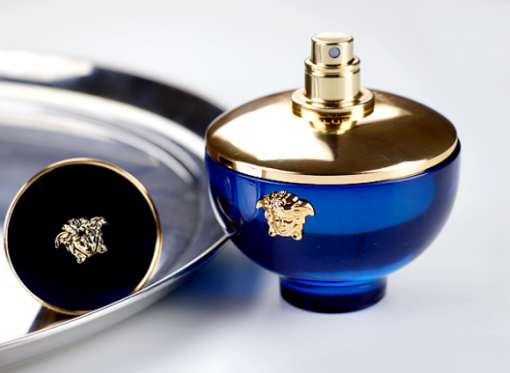 Versace Dylan Blue Pour Femme thanh lịch đầy cảm hứng từ thần thoại Hy Lạp